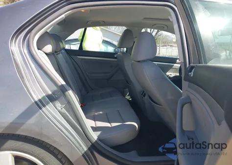 2009 Volkswagen Jetta Se из США, поврежденный, VIN 3VWRM71K59M137639